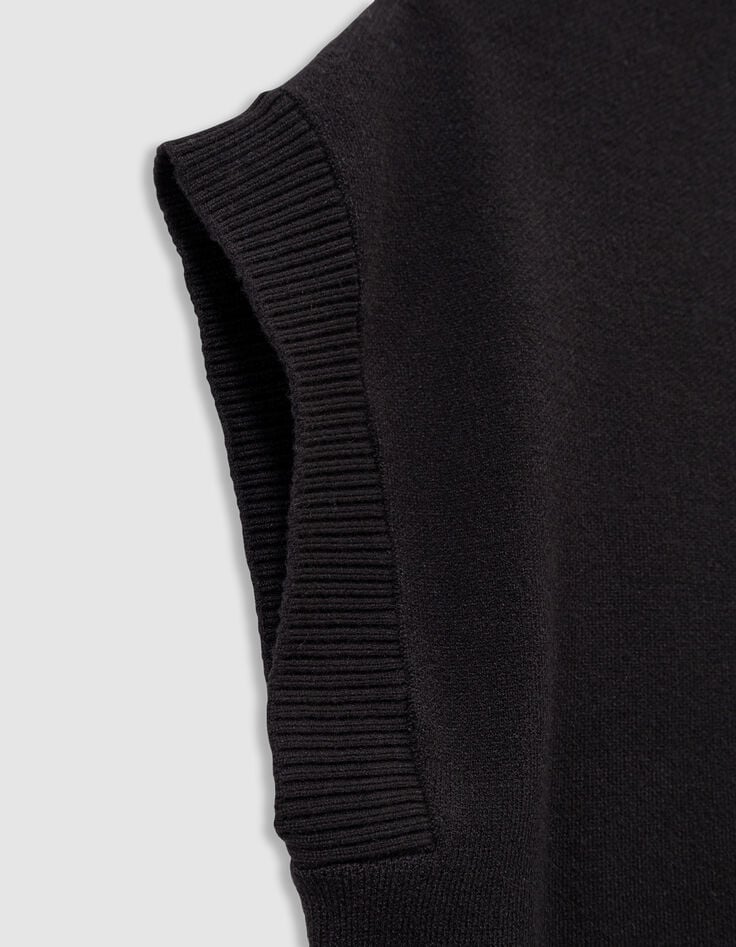 Schwarzer Mädchenstrickpullover ohne Ärmel-9 Schwarzer Mädchenstrickpullover ohne Ärmel-9