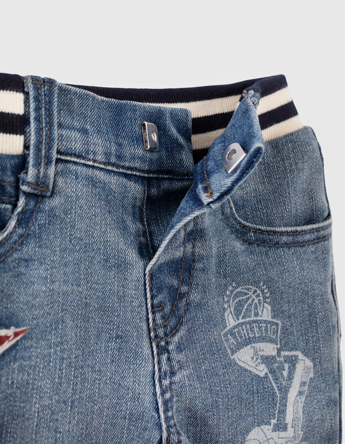 Blaue Babyjungen-Jeans, Print und Rippbund in der Taille-6