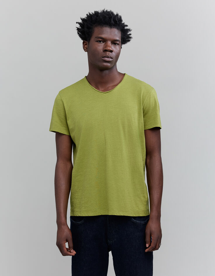 Men’s moss organic cotton Essential V-neck T-shirt-1