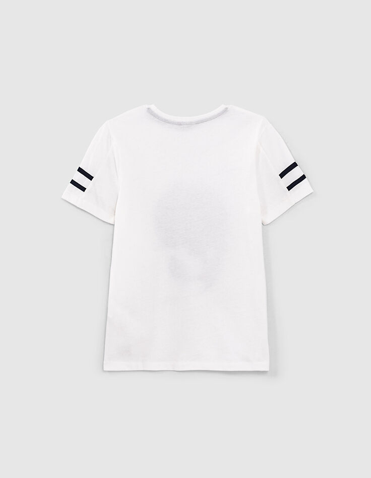 Weißes Jungen-T-Shirt mit Totenkopf, Radio und Sneakers-3