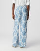 Dames LENZING™ ECOVERO™ blauwe broek met aardewerk print-2