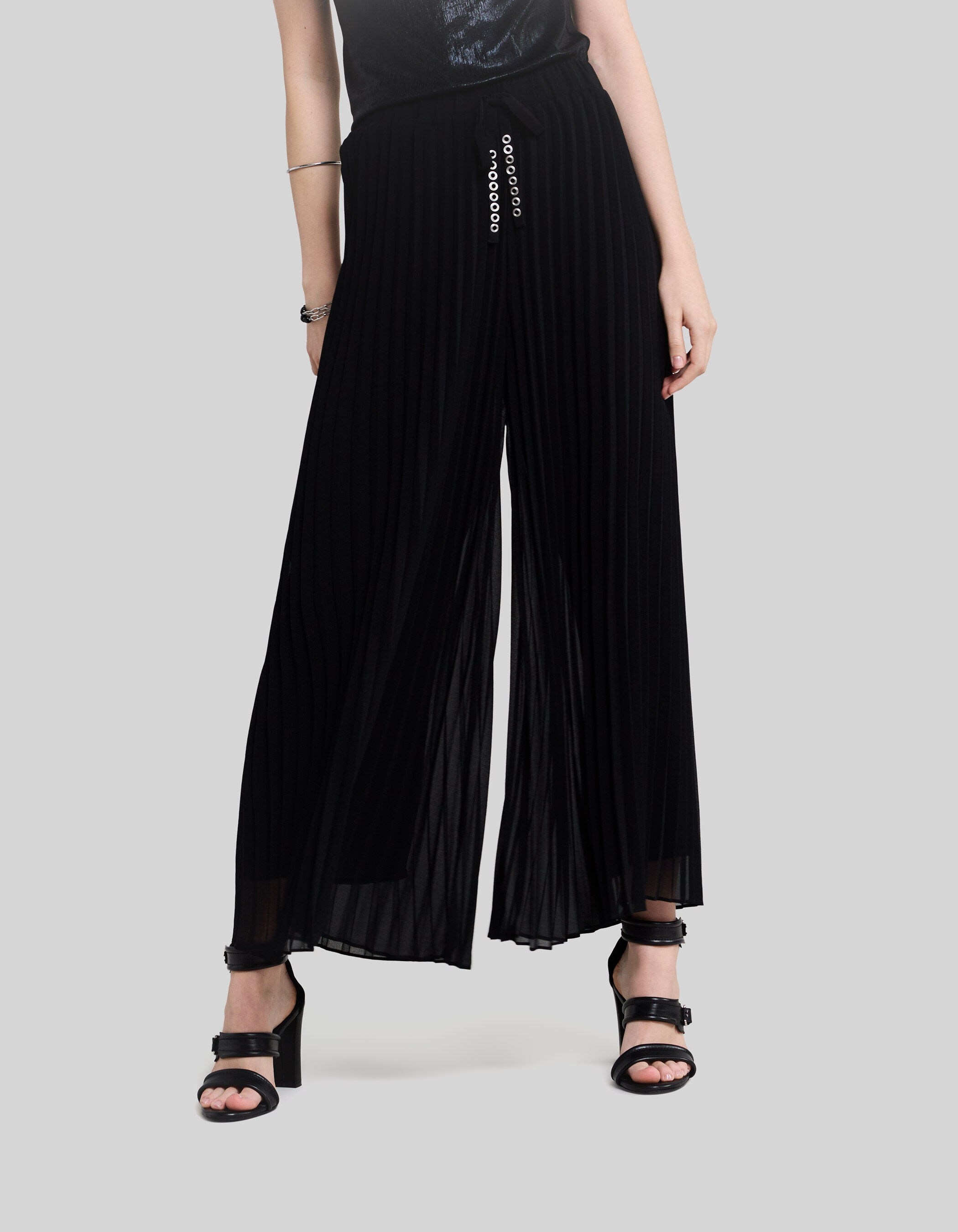 Pantalon noir ikks online