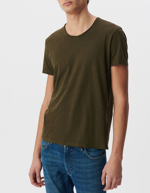 Men&rsquo;s Essential dark khaki V-neck t-shirt - IKKS