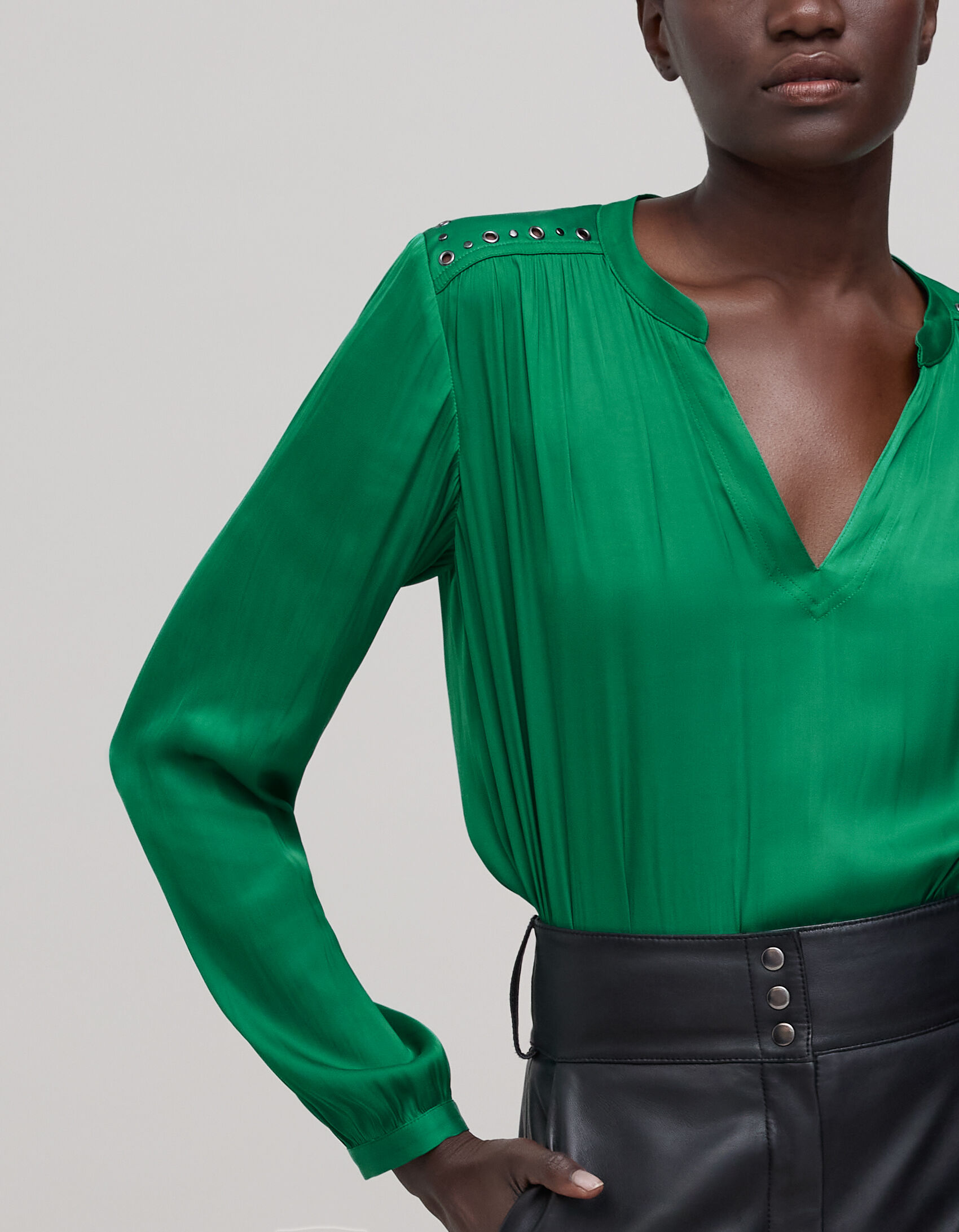 Blouse verte recycle froissee decor illets et clous Femme IKKS
