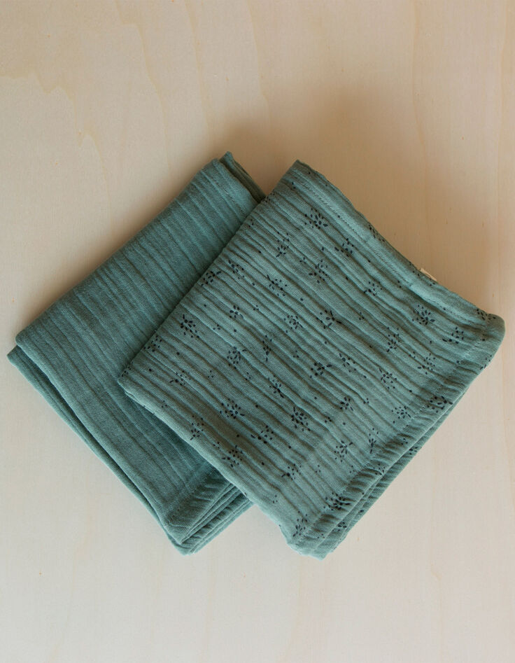 GABRIELLE PARIS 2 green organic cotton gauze cloth squares-1 GABRIELLE PARIS 2 green organic cotton gauze cloth squares-1