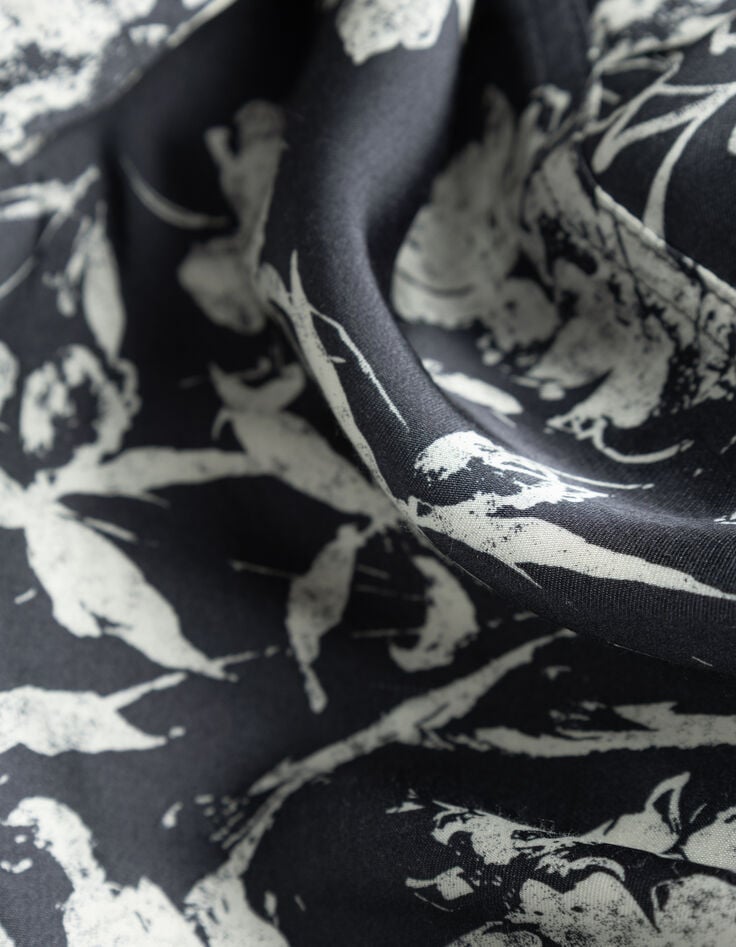 Camisa azul grisáceo satinado estampado pañuelo mujer-6 Camisa azul grisáceo satinado estampado pañuelo mujer-6