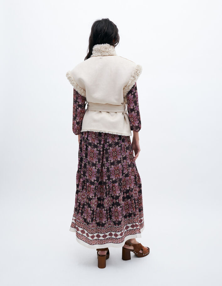  image number 3