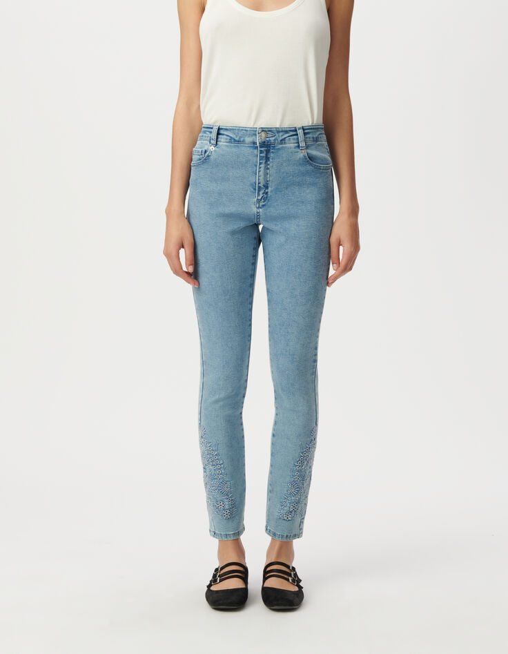 Blaue Slim-Damenjeans hoher Bund 7/8.-Dekor Stick-3 Blaue Slim-Damenjeans hoher Bund 7/8.-Dekor Stick-3
