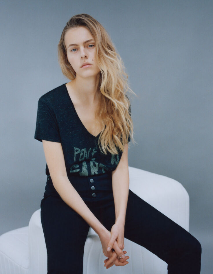 Tee-shirt loose noir pailleté à message et broderie Femme-4