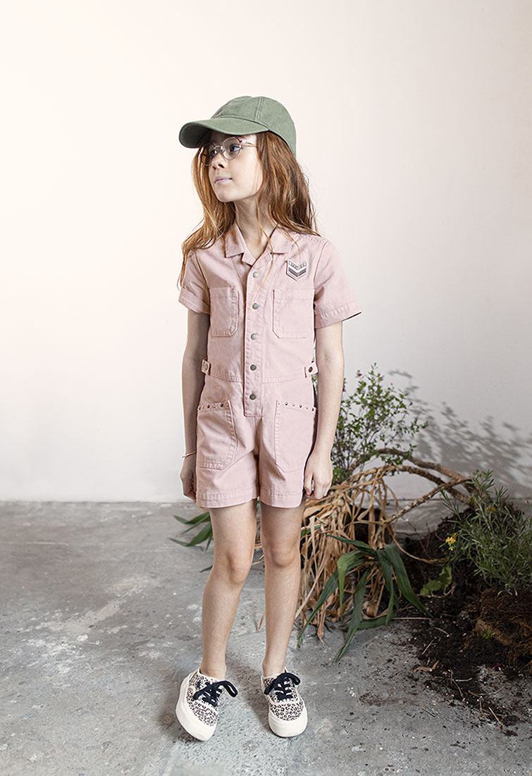 Korte lichtpaarse jumpsuit met korte mouwen ikks kid meisjes