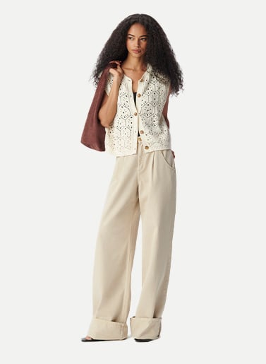 Cardigan sans manches écru tricot ajouré Femme