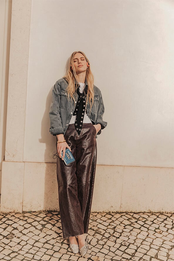 Pantalones rectos estampados de pitón