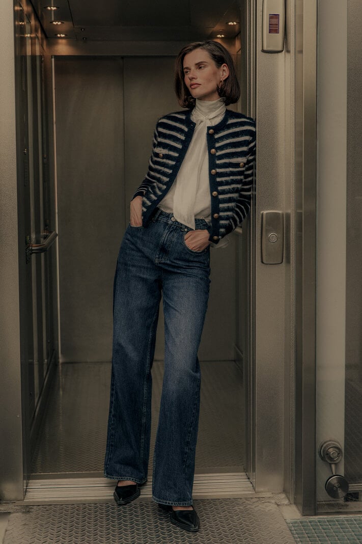  Indigo-blauwe jeans met wijde pijpen