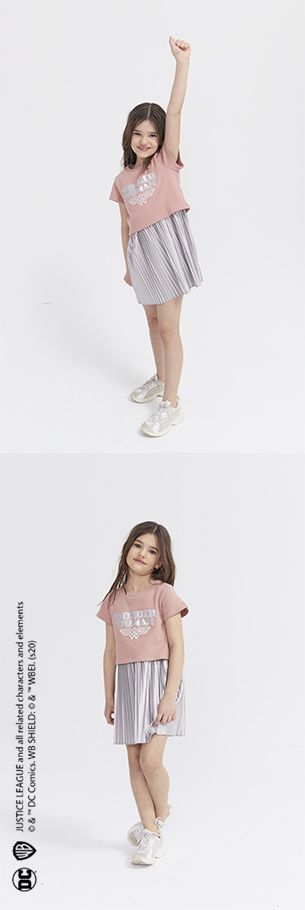 Illusionistisches Kleid mit Kurzarm-T-Shirt und Wonder Woman-Logo ikks kid girl