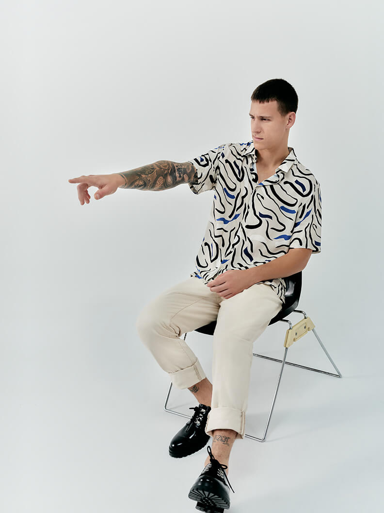 IKKS Men’s short-sleeve printed shirt