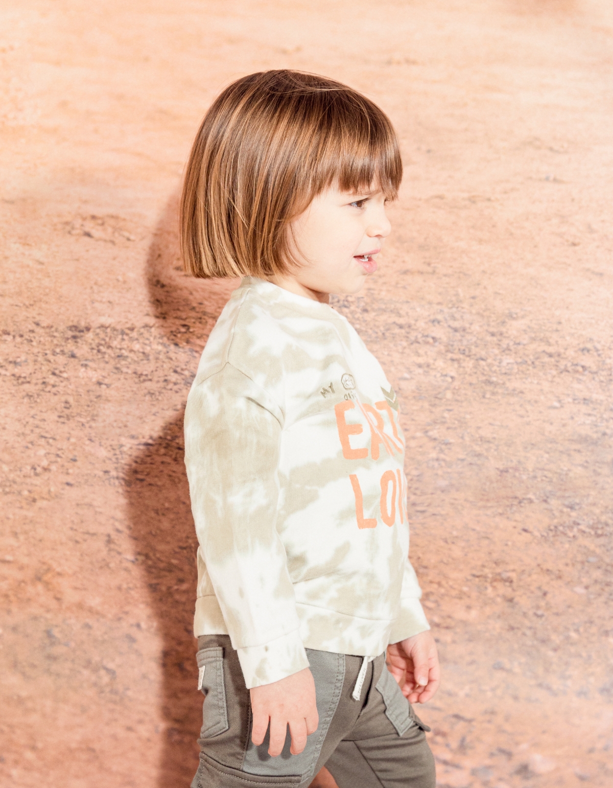 Baby boys’ beige tie-dye slogan sweatshirt