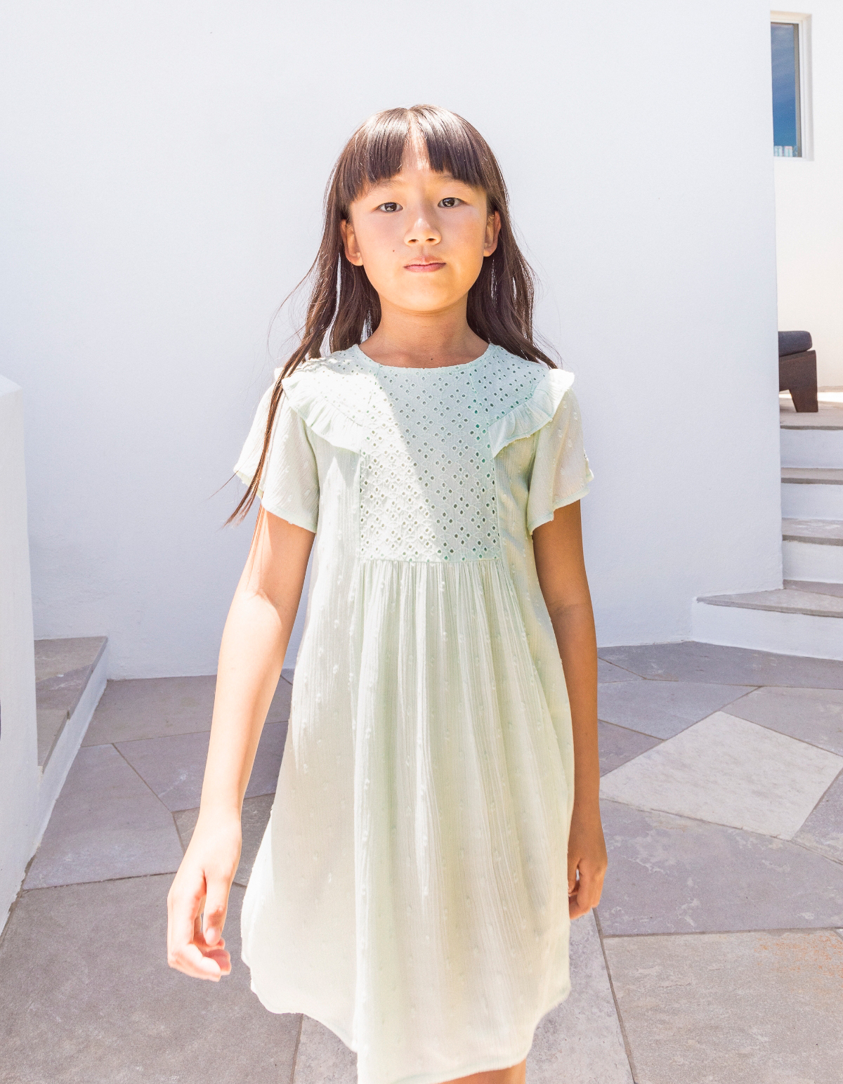 Watergroene jurk frontje broderie anglaise meisjes