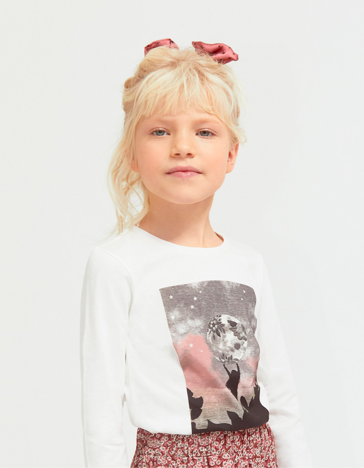 kleinzoon dochter neef vier kleuren om te kiezen. Fun Fournado T-shirt voor uw vierjarige kind zoon nicht kleindochter Kleding Unisex kinderkleding Tops & T-shirts T-shirts T-shirts met print 