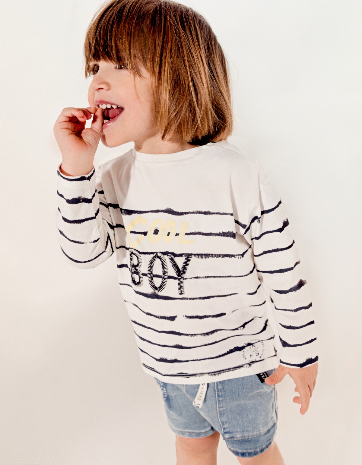 Baby boys’ white slogan T-shirt with blue stripes