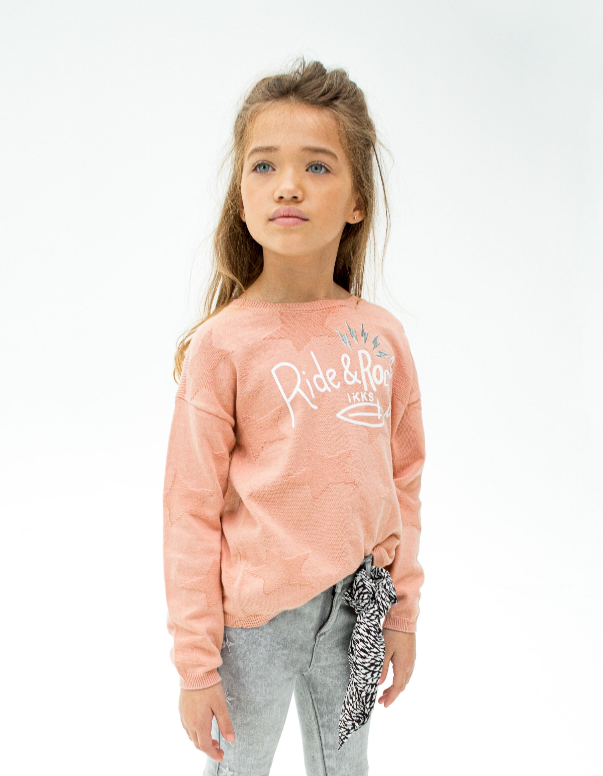 Rückenfreier rosa Mädchen-Jacquard-Strickpulli