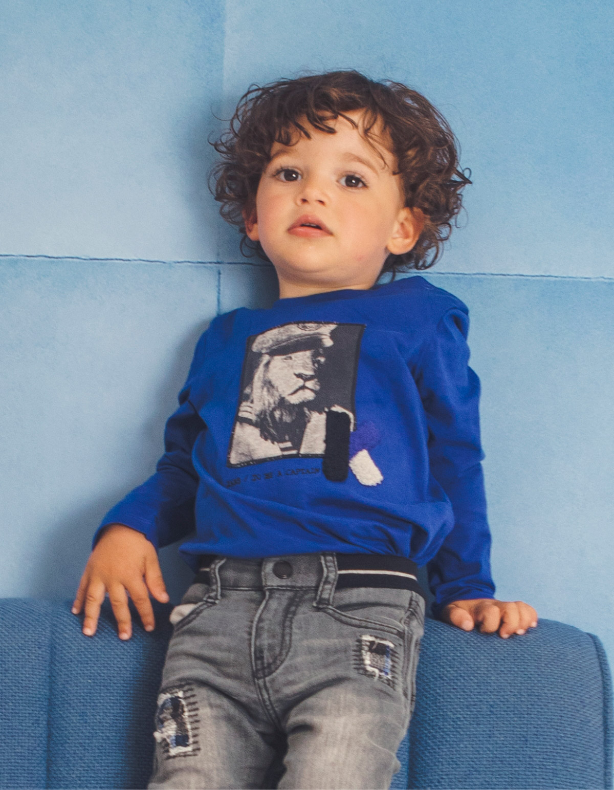 Baby boys’ electric blue lion image T-shirt